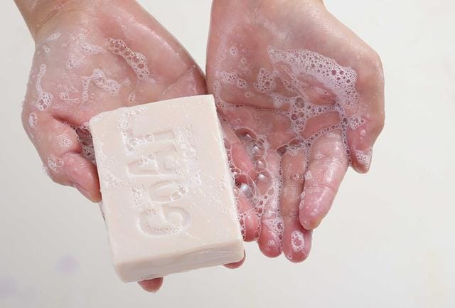 干性皮肤可以用舒肤佳香皂洗脸吗（舒肤佳香皂是酸性还是碱性）