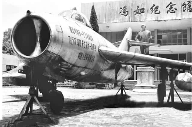 中国第一个航空人（我国国内首次制造飞机的第一人是谁）