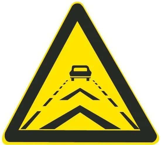 机动车行驶标志含义（机动车行驶标志是什么颜色）